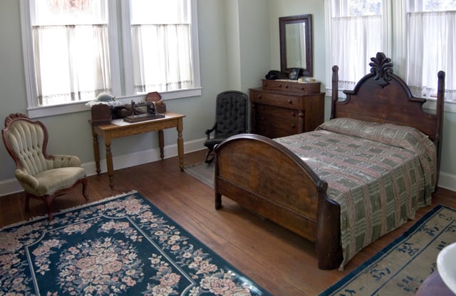 Old west bedroom